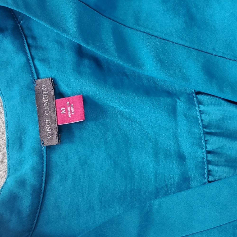 Vince Camuto bright blue silky sleeveless top Medium